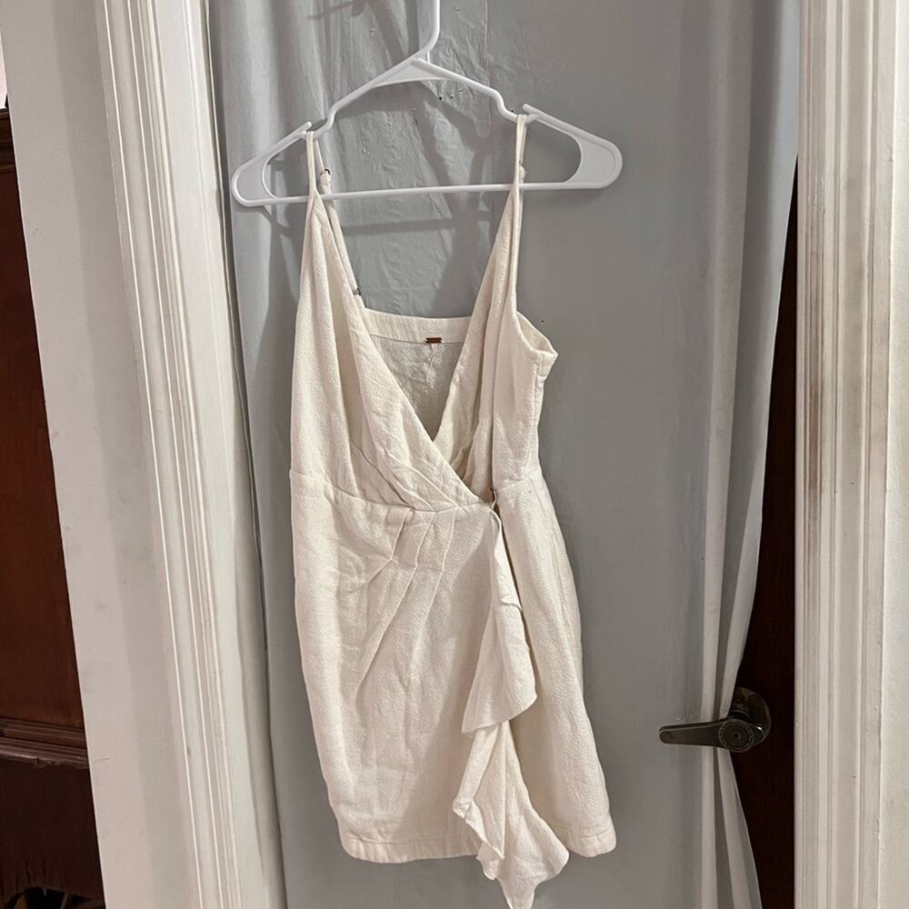 Free people cream wrap tank dress size xs boho ruffle front